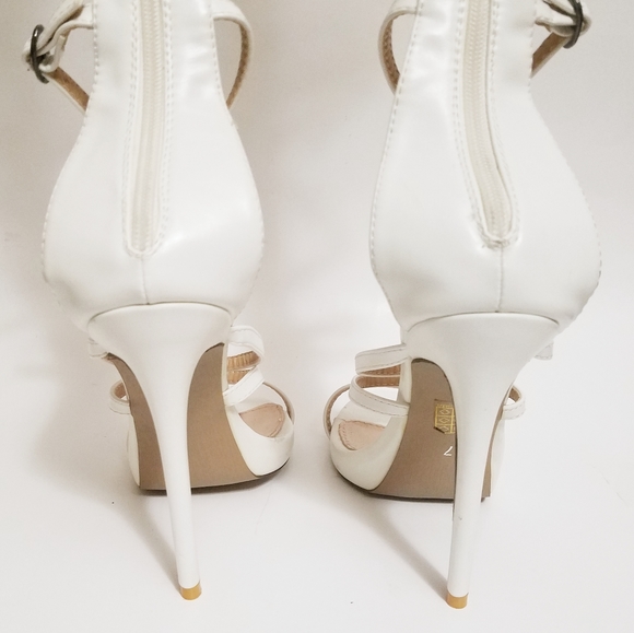 PUBLIC DESIRE Sabina Knee Strappy White Heel 7 - Picture 7 of 10